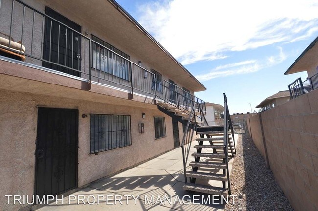 Building Photo - 3431 E Cheyenne Ave