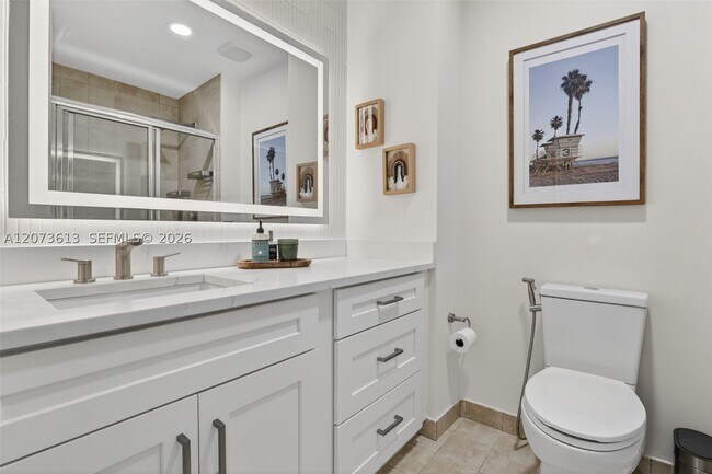 Building Photo - 20185 E Country Club Dr