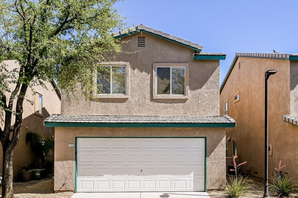 Building Photo - 5594 Calais Ct