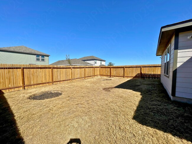 Building Photo - 8563 Red Hawk Lp