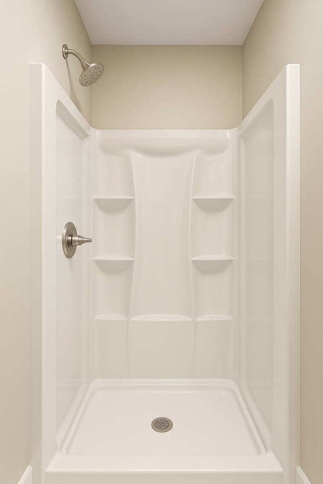 Building Photo - Updated 1-brm home - huge living room, brand new flooring, washer/dryer, new kitchen, new bathroo...