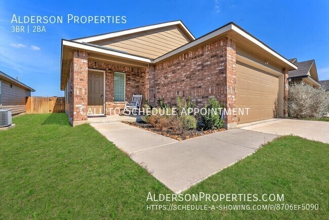 Building Photo - 4410 Lake Ritter St