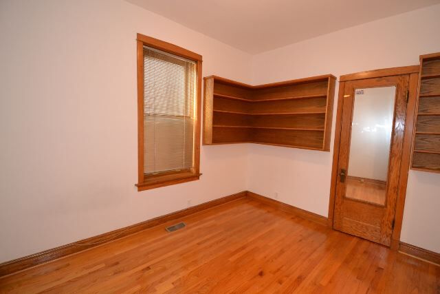 Building Photo - 4118 N Ashland Ave