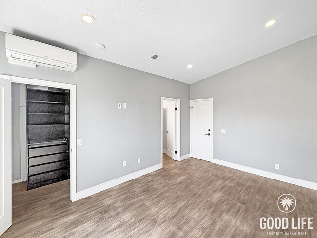Building Photo - Sophisticated 2BD/2.5BA City Heights Home with Private Deck, Canyon Views & Soaking Tub