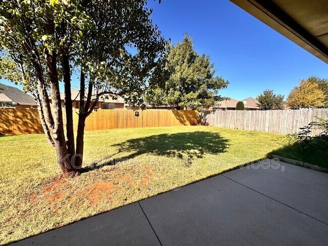 Building Photo - 14001 Korbyn Dr