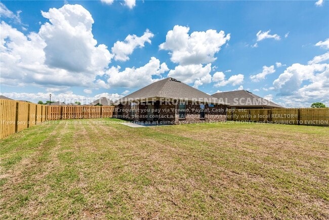 Building Photo - 4495 W Wales Dr