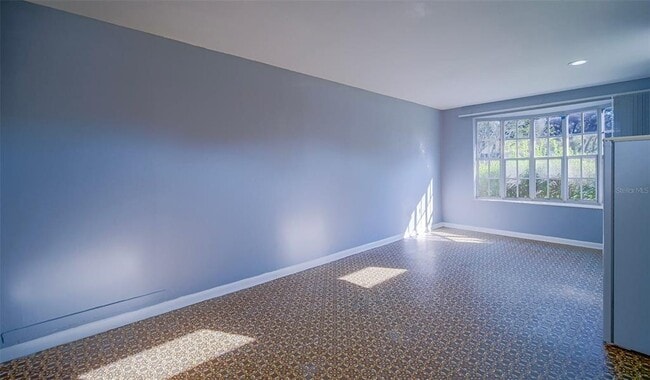 Building Photo - 1501 NE 57th St