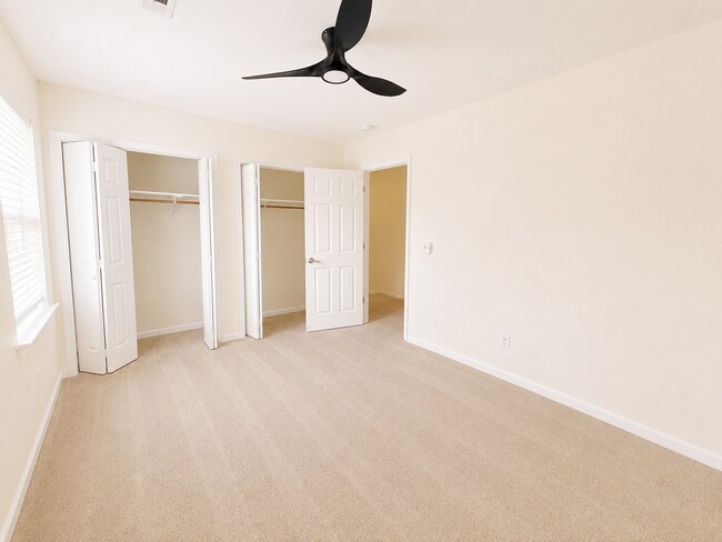Building Photo - 504 Lowndes Hill Rd