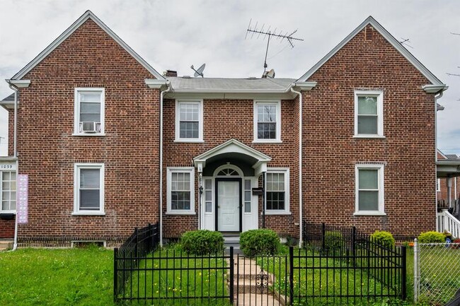 Primary Photo - 1041 Ironside Rd