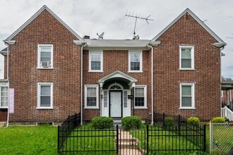 Building Photo - 1041 Ironside Rd