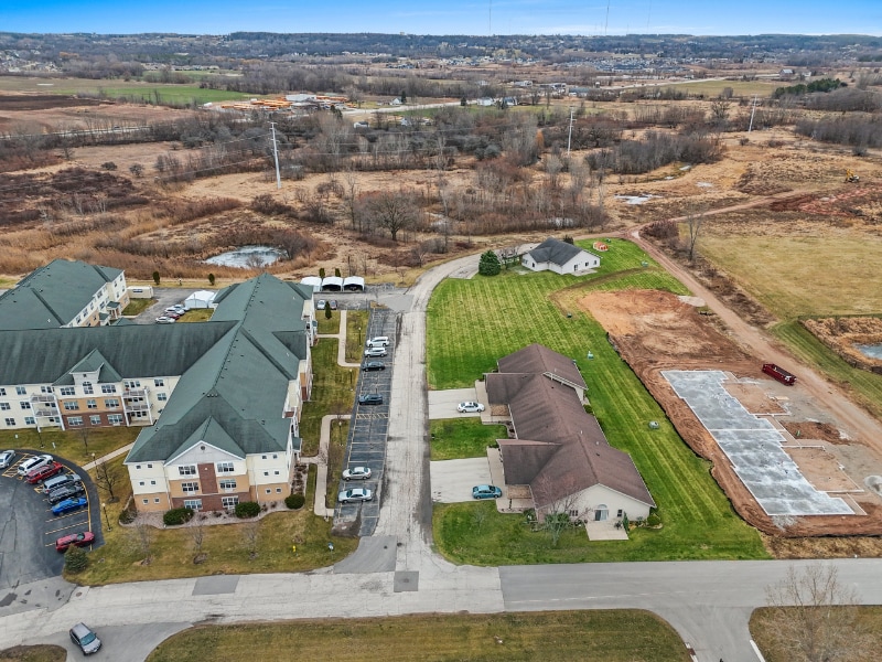 Building Photo - 2700 Saffron Pl