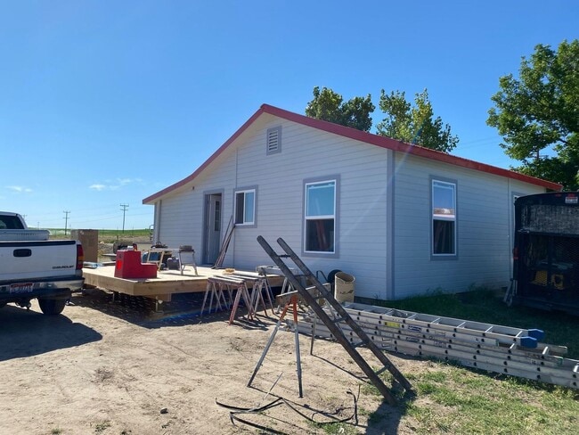 Building Photo - 24470 Ustick Rd