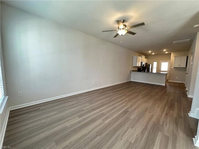Building Photo - 1521 Auckland Ct