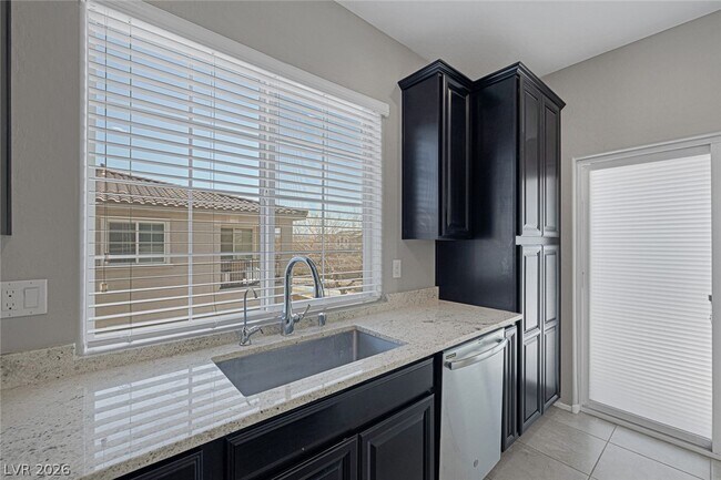 Building Photo - 8493 Insignia Ave