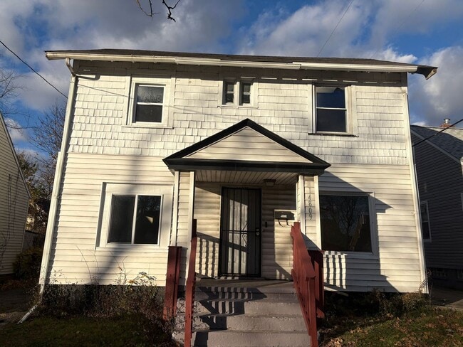 Primary Photo - 14809 Harvard Ave