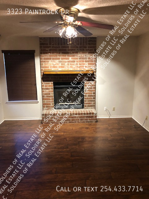Building Photo - 3323 Paintrock Dr