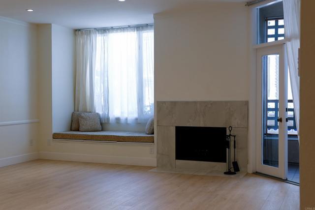 Building Photo - 3976 Nobel Dr