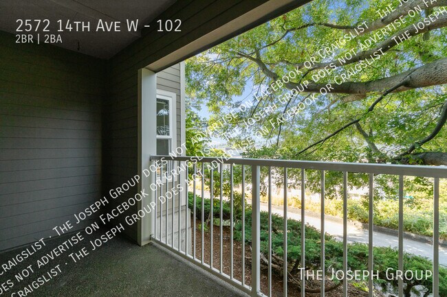 Building Photo - 2572 14th Ave W