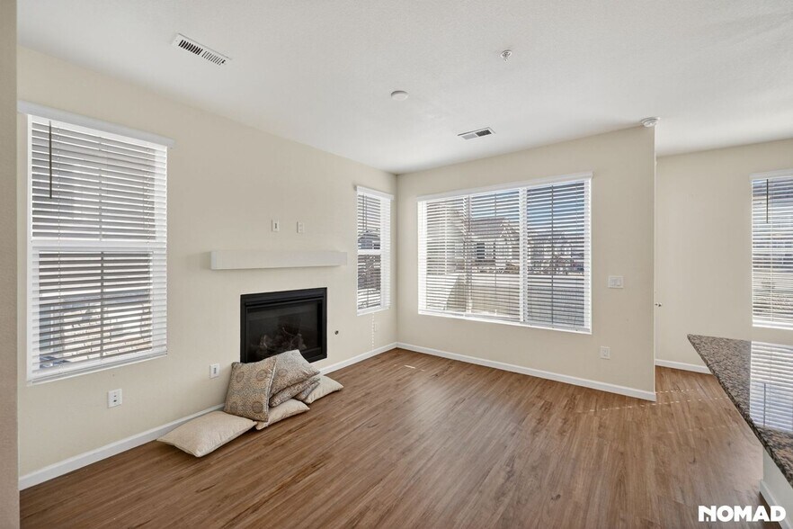 Building Photo - 5755 S Buchanan Ct