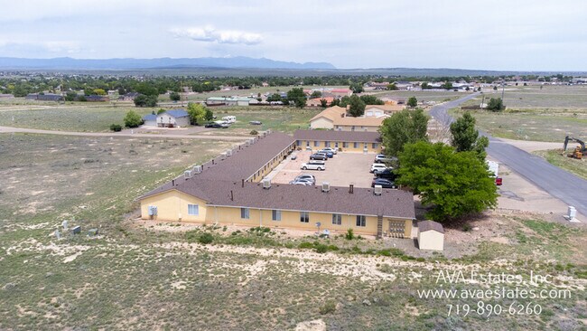 Building Photo - 531 S Angus Ave