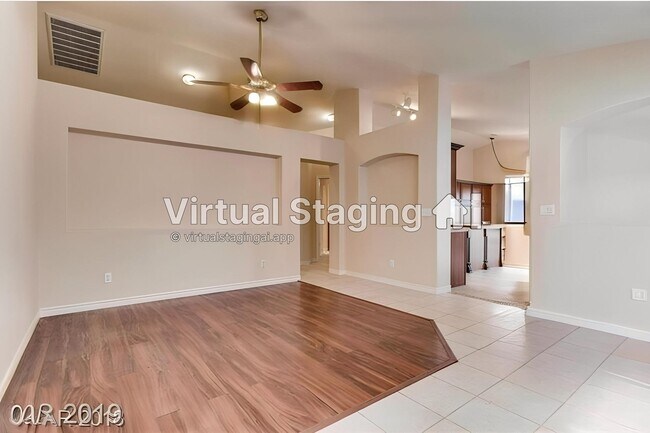 Building Photo - Renovated One Story NW Homes. Laminate Wood and Tile Flooring Throughout
