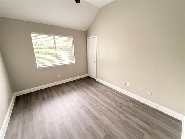 Building Photo - 6945 Hickory Creek