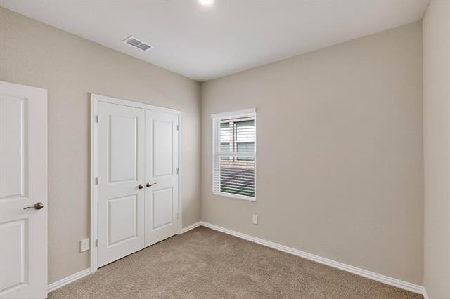 Building Photo - 705 Caraway Dr