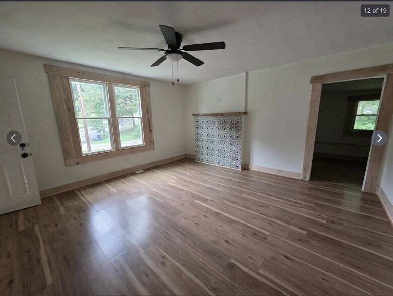 Building Photo - 530 N Royal Ave