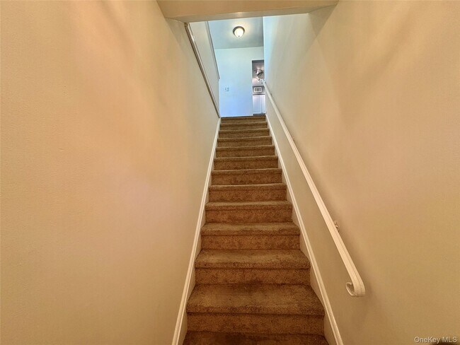 Building Photo - 254 Fairview Cir