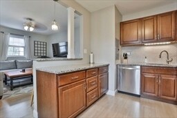 Building Photo - 14 W Water St