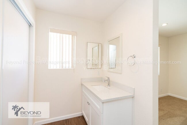 Building Photo - 122 Palmyra Dr