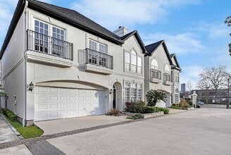 Building Photo - 2122 Nantucket Dr
