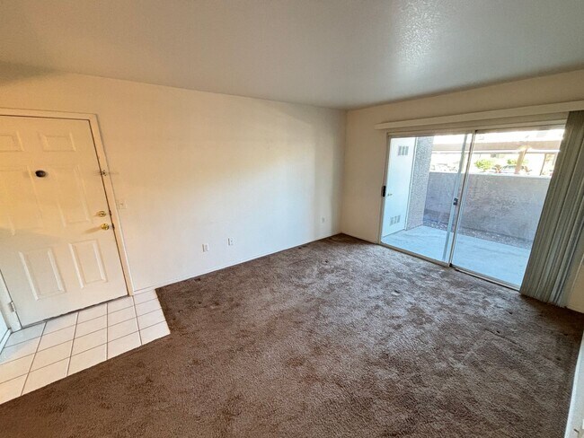 Building Photo - Darling Southwest one bedroom condo locate...