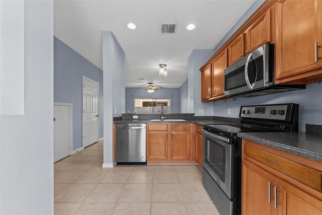 Building Photo - 8516 Brushleaf Way