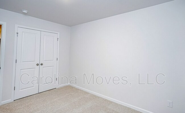 Building Photo - 308 Sea Isle Pl