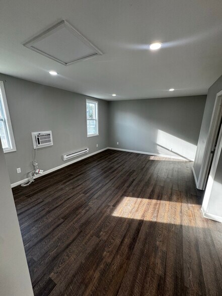 Building Photo - 5502 Rawles Terrace