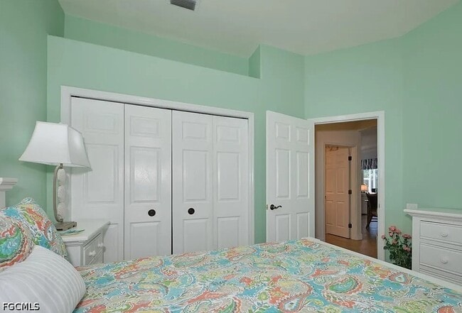 Building Photo - 16320 Willowcrest Way