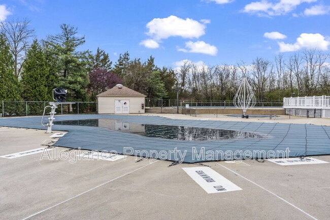 Building Photo - 6011 Curtier Dr