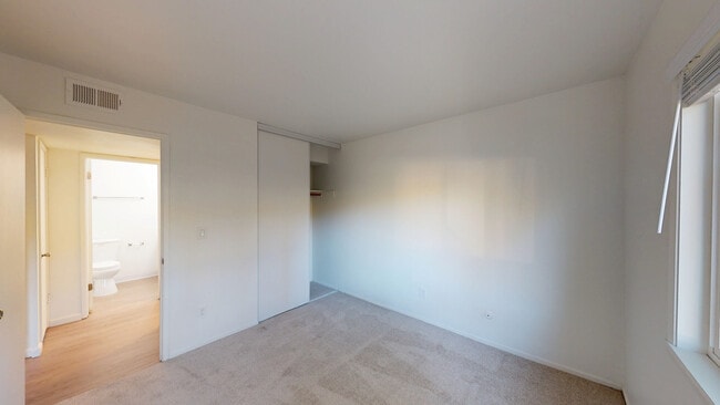 Building Photo - 410 Alameda del Prado