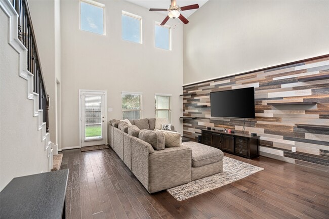 Building Photo - 15323 Westland Gate Dr