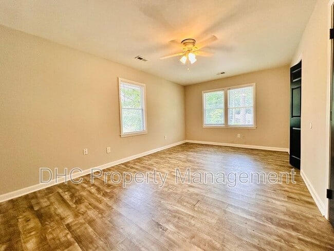 Building Photo - 3630 Boulder Park Dr SW