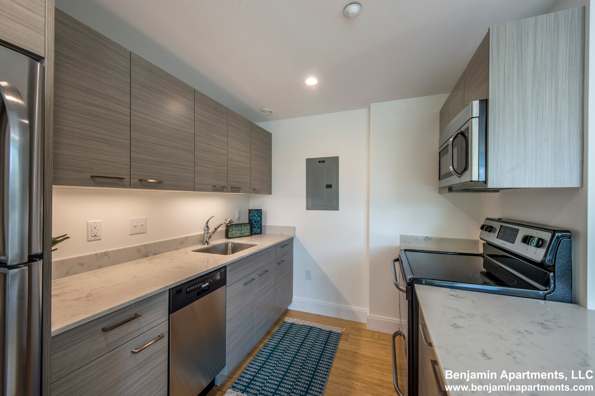 Building Photo - 95 Gardner St