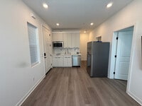 Building Photo - 11812 Ella Ln