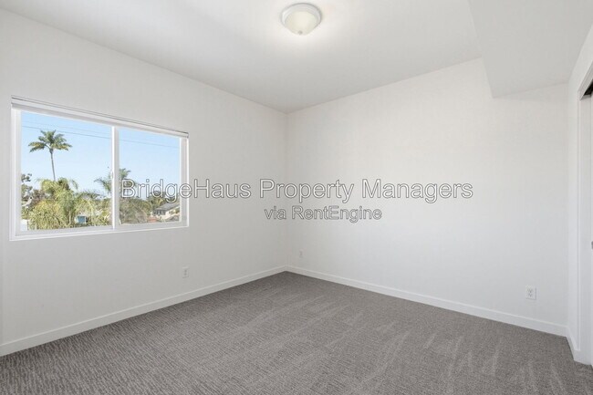 Building Photo - 3740 Third Avenue