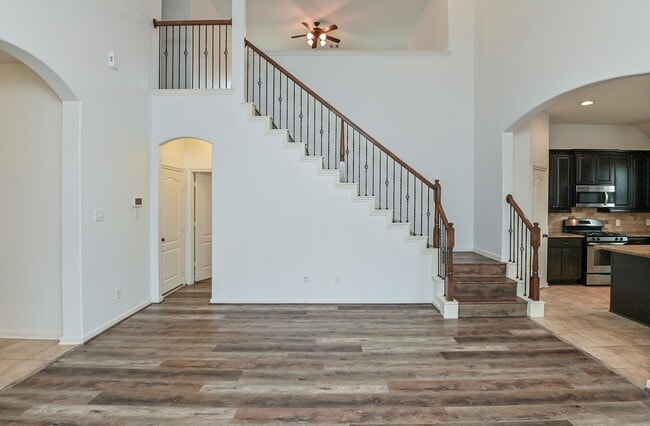 Building Photo - 6026 Baileys Run Ln