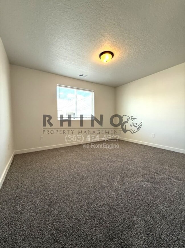 Building Photo - 3243 W 3875 S