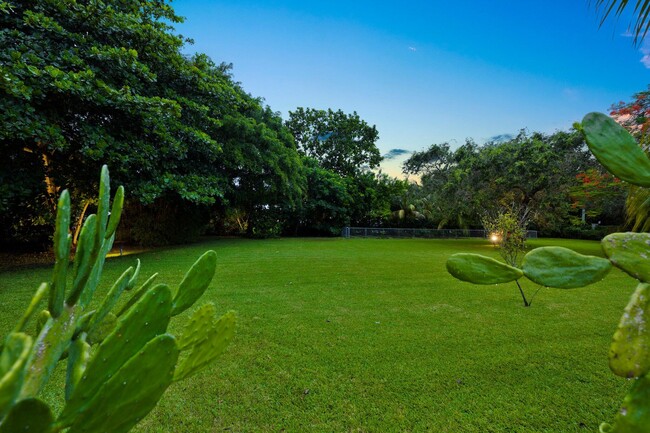 Building Photo - 12300 Old Cutler Rd