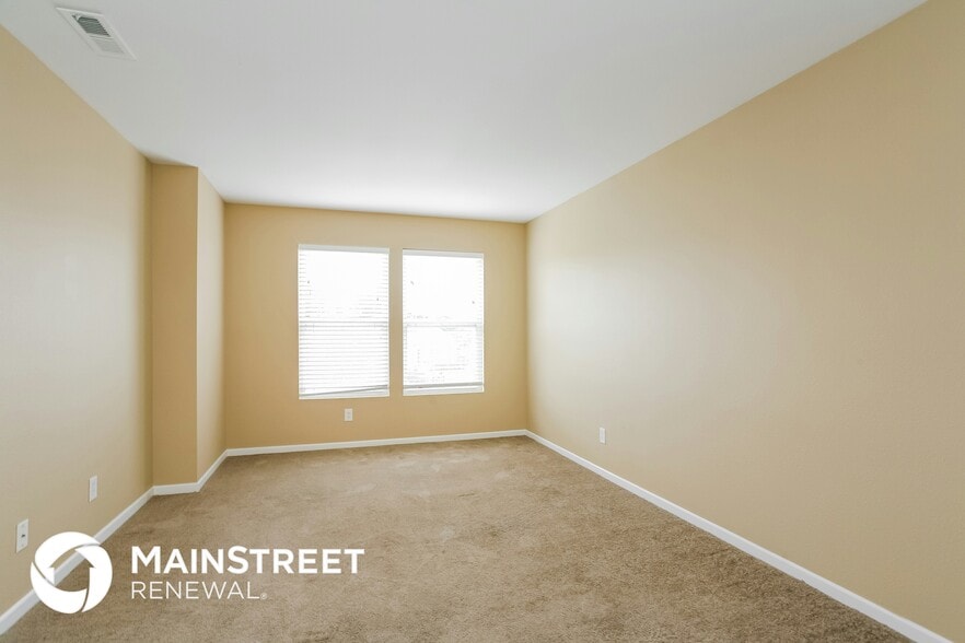 Building Photo - 2377 Bridlewood Dr
