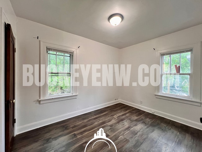 Building Photo - 4158 Mayfield Dr