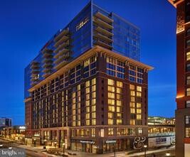 Building Photo - Beautiful 1 BR 1 BA condo at The Forum